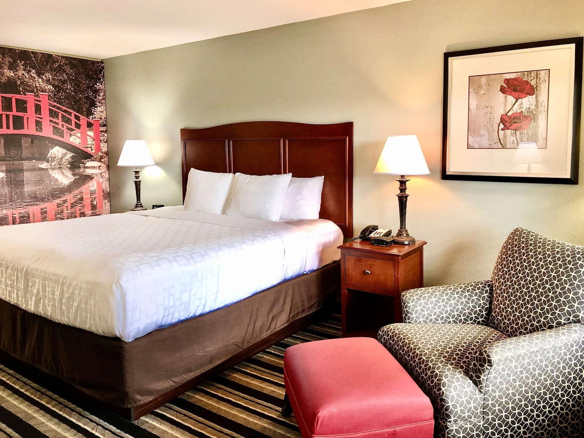 Clarion Pointe Huntsville Research Park Экстерьер фото