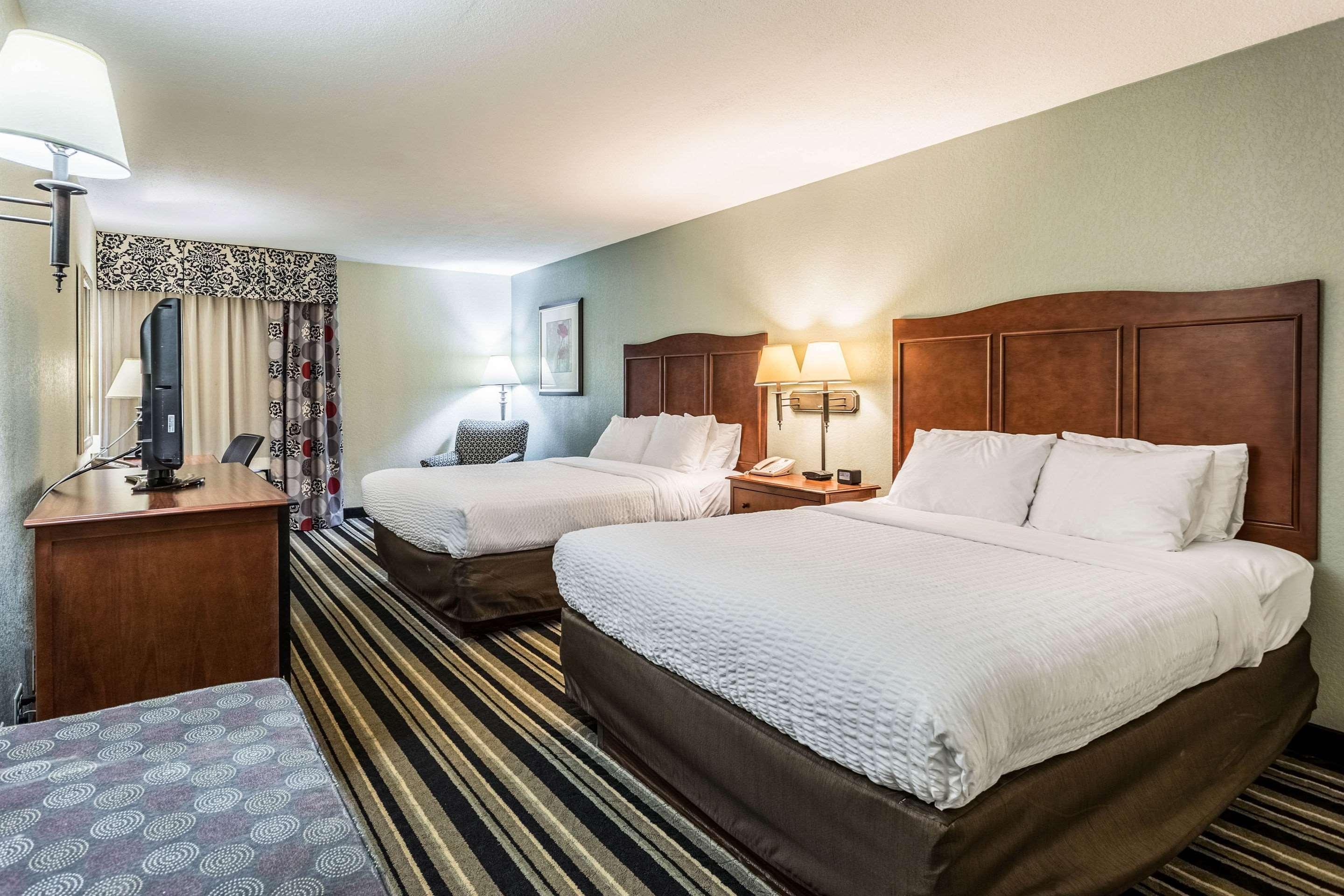 Clarion Pointe Huntsville Research Park Экстерьер фото