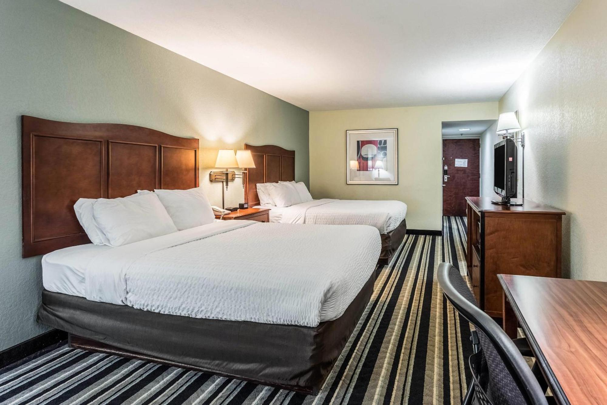 Clarion Pointe Huntsville Research Park Экстерьер фото